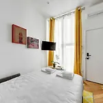 Bluestay 78 - Superb Apartament