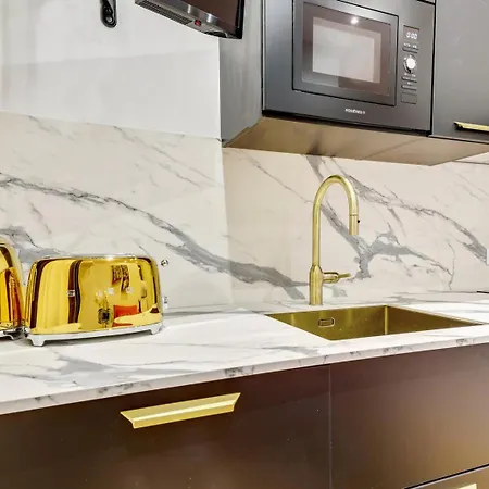 아파트 Bluestay 78 - Superb